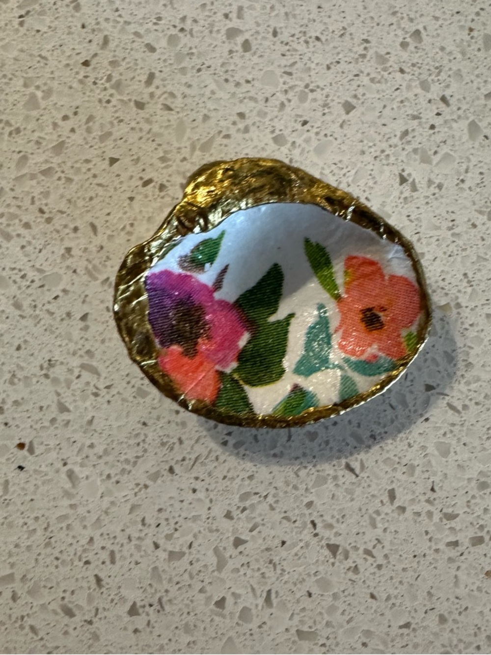 Mini decoupage shell - Picture 2 of 4